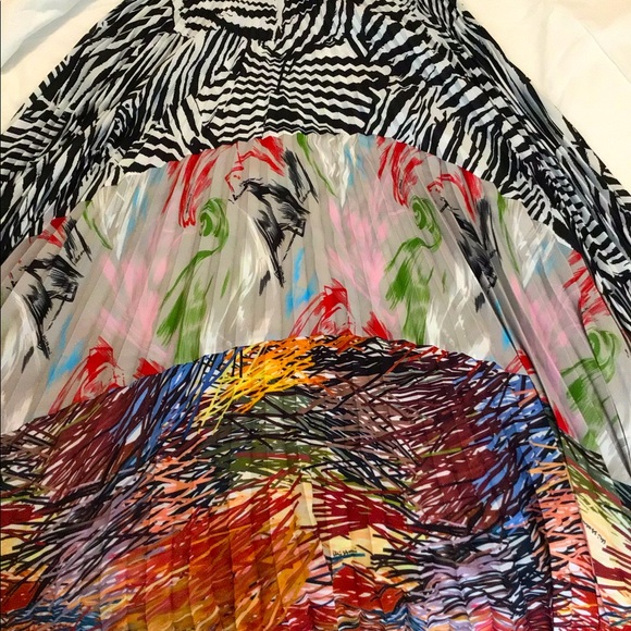 Missoni, NWT high waisted, maxi, pleated, skirt - Picture 7 of 8